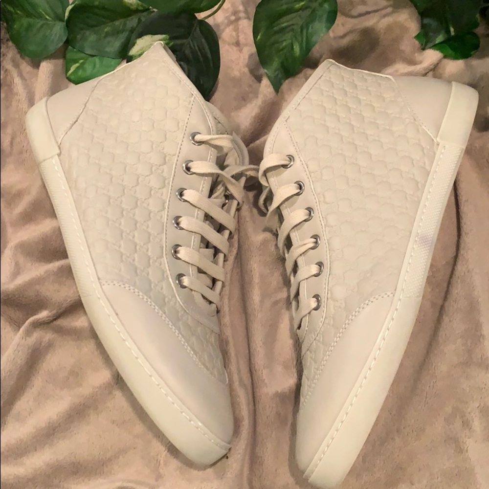 ❌TRADED❌ Gucci Guccissima Leather Hi-Top Sneaker - Picture 6 of 16